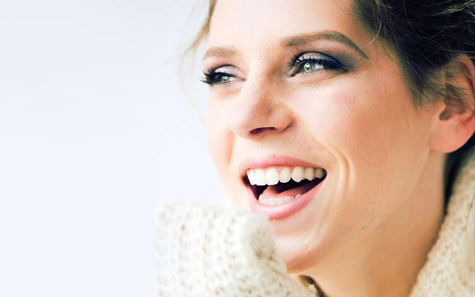 Artigo "Mulher. Página por Página", de Jussara Hadadd